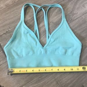 Lululemon sports bra